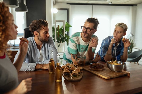 Wie können lokale Buchhandlungen durch Event-Marketing Wettbewerbsvorteile erlangen?